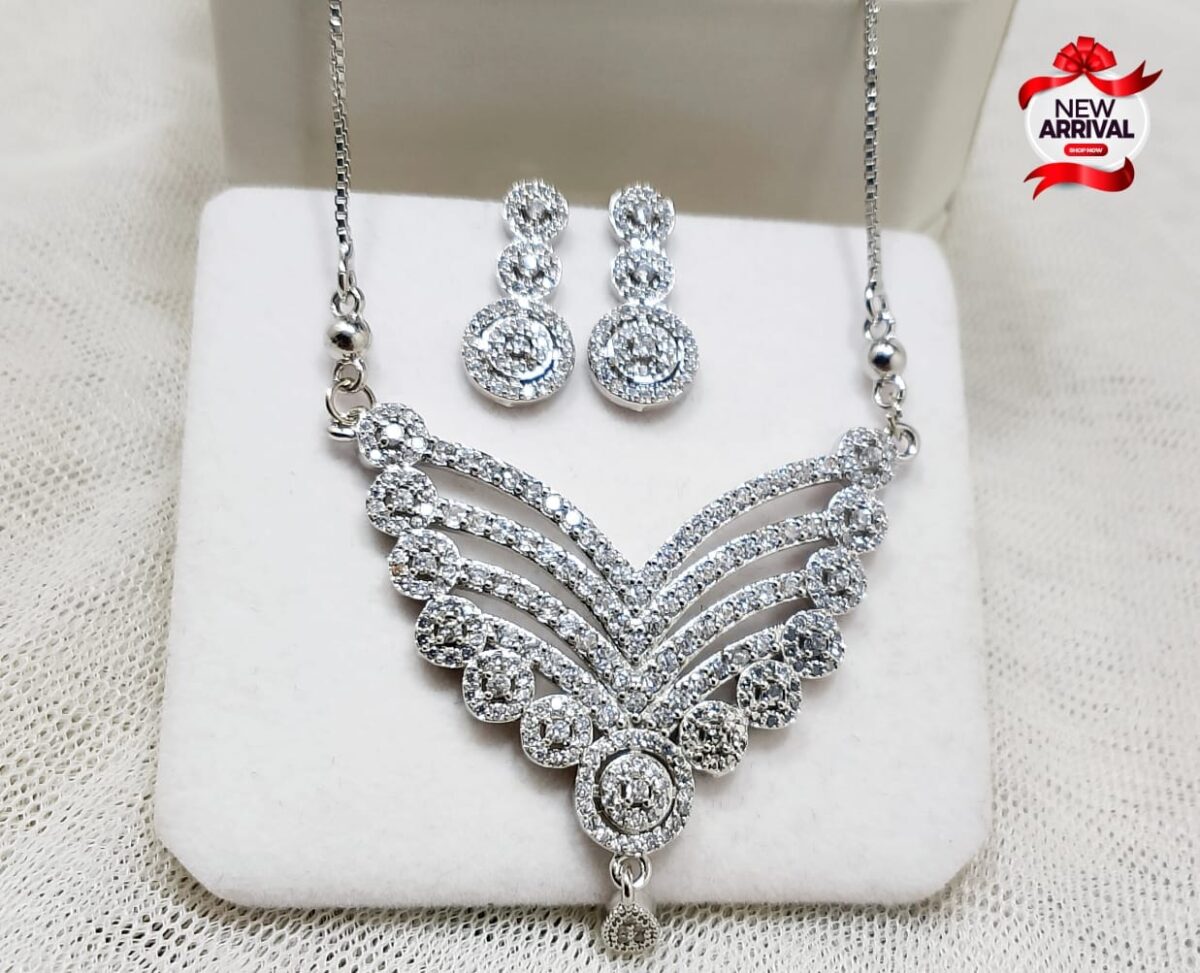 Beautiful Fancy Silver zircon Choker locket set 4 Girl